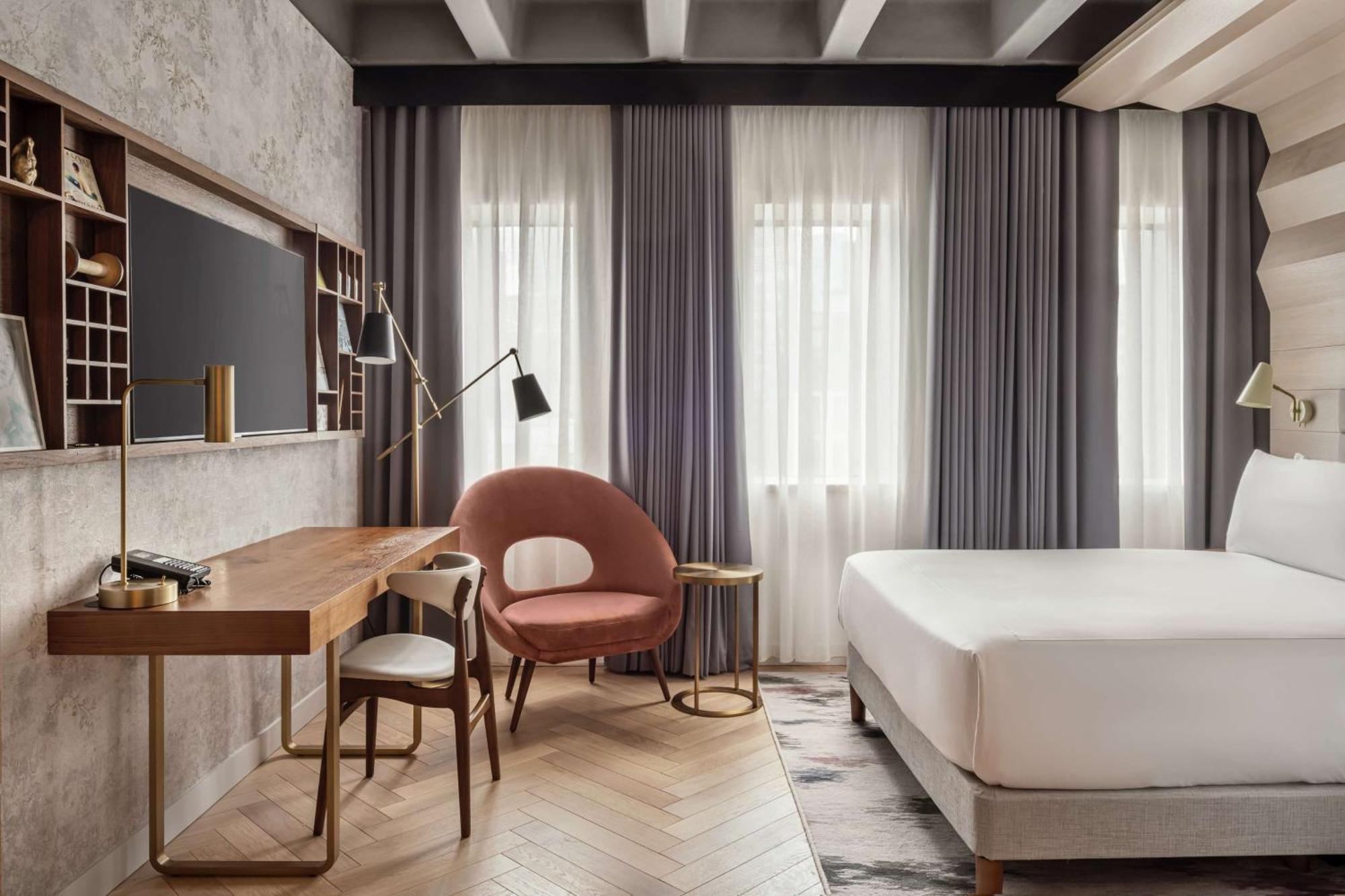 Hotell Canopy By Hilton 4*