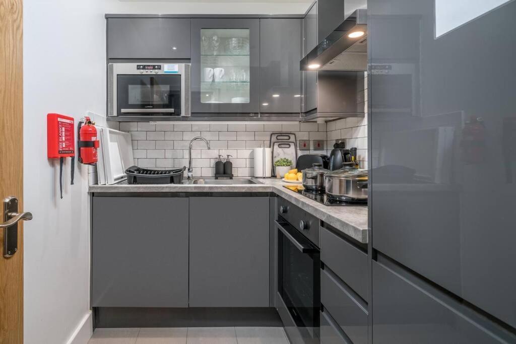 Vakantiehuis Luxury 6 Bedroom House In Star Street