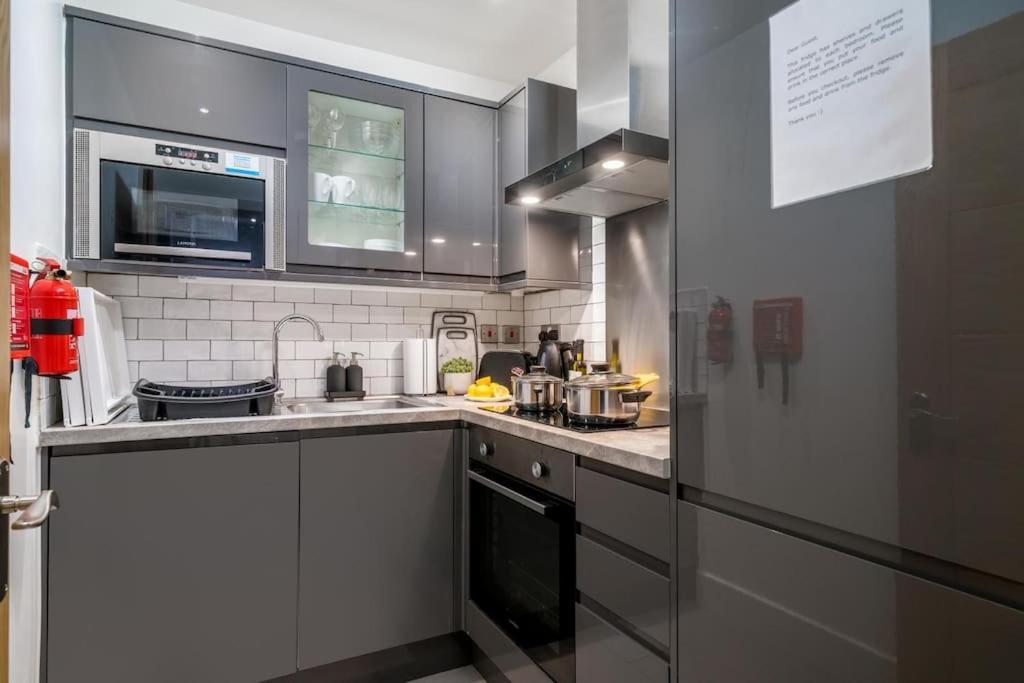 Vakantiehuis Luxury 6 Bedroom House In Star Street