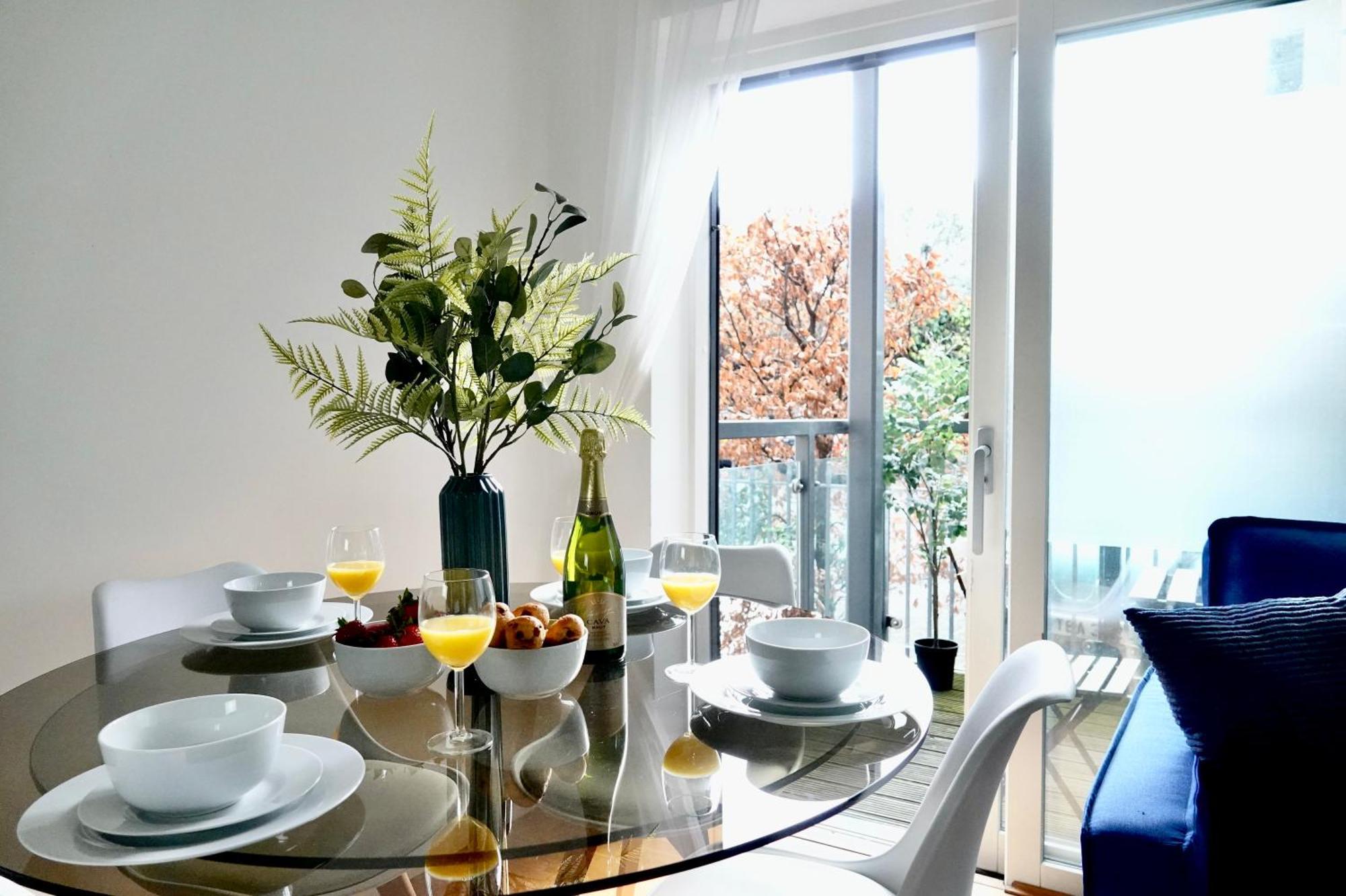 Leilighet Luxury, Spacious 2 Bed Flat In London