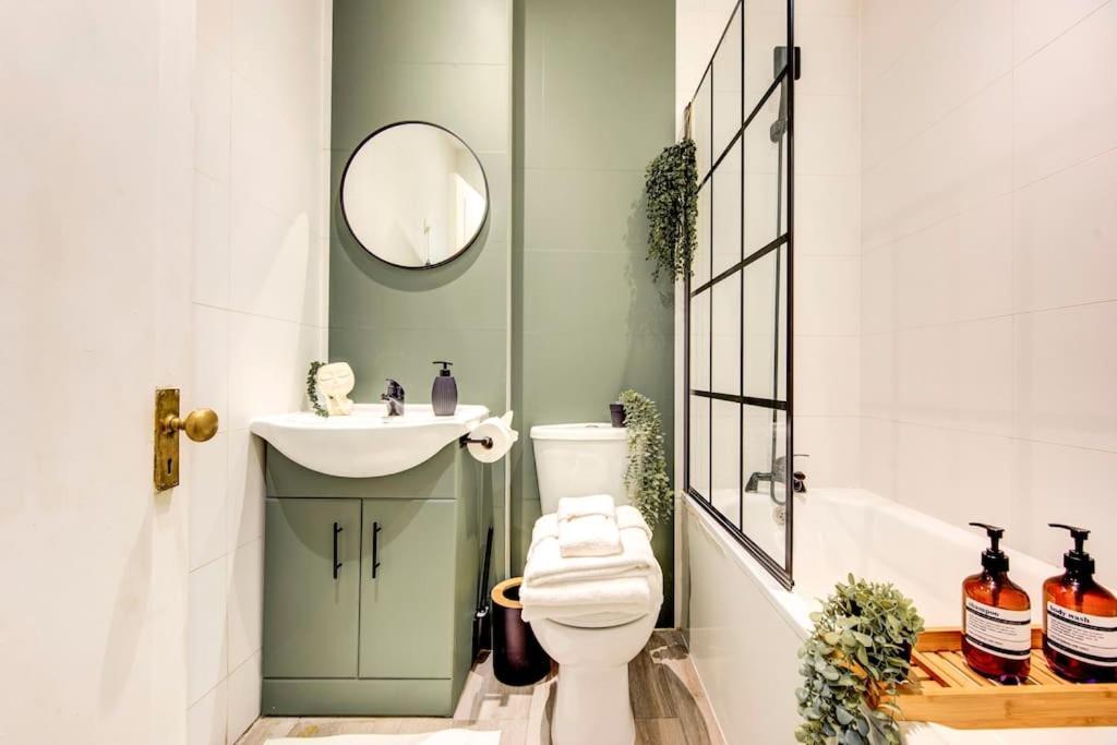 Oxford Circus Chic Modern Flat For 4 Appartement Londen