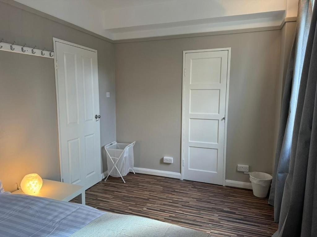 Flat In London's Primrose Hill