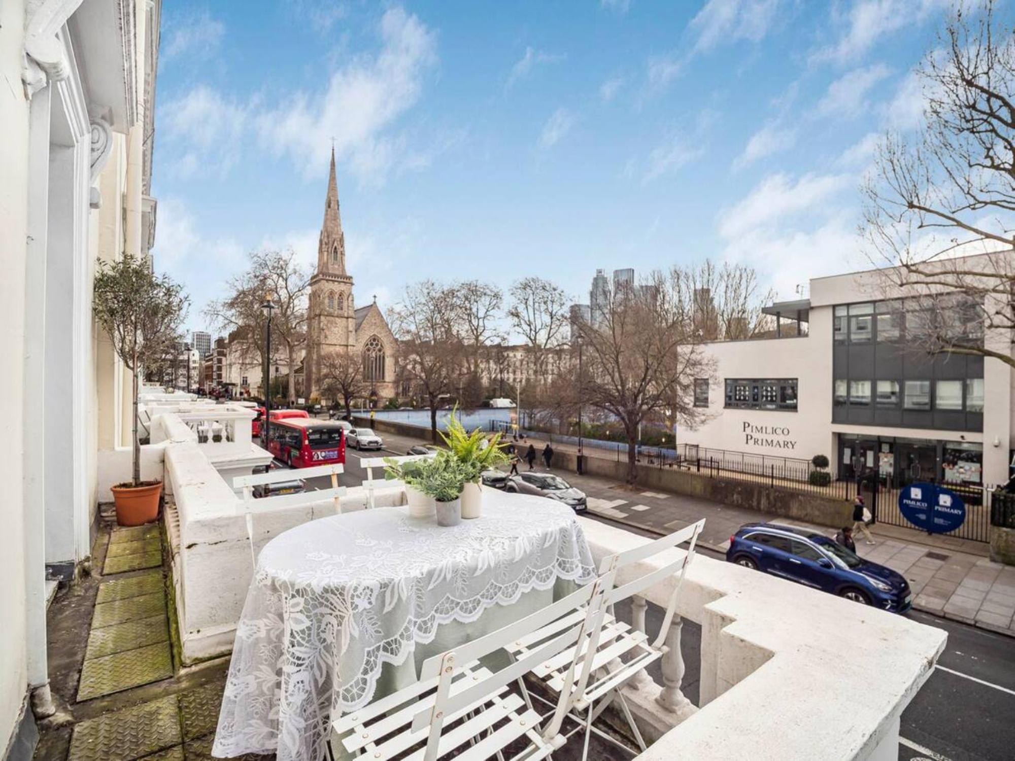 Appartement Chic Cosy Flat In Pimlico, Central Pass The Keys Londen