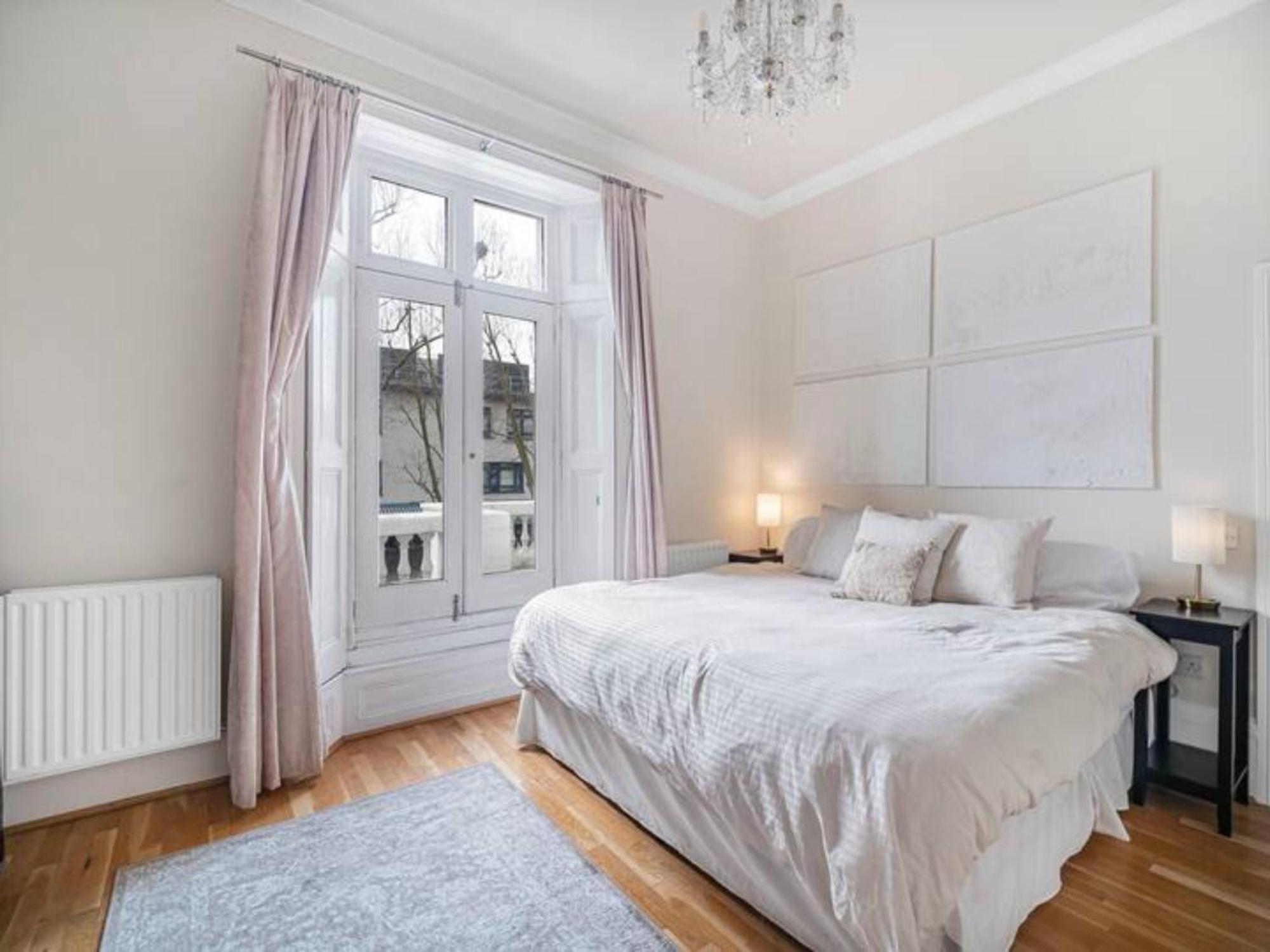 Chic Cosy Flat In Pimlico, Central Pass The Keys Londen
