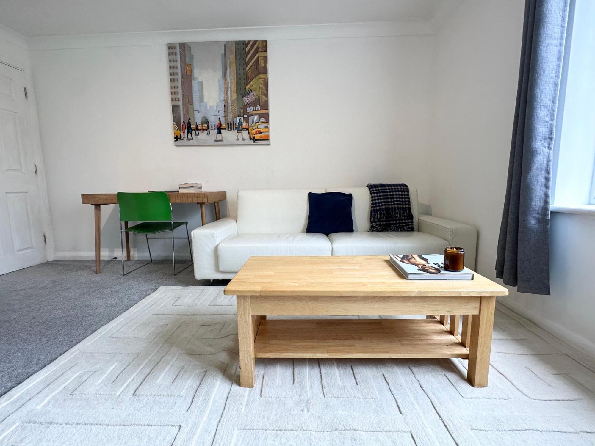 Spacious Quiet Stylish Entire Flat Apartment