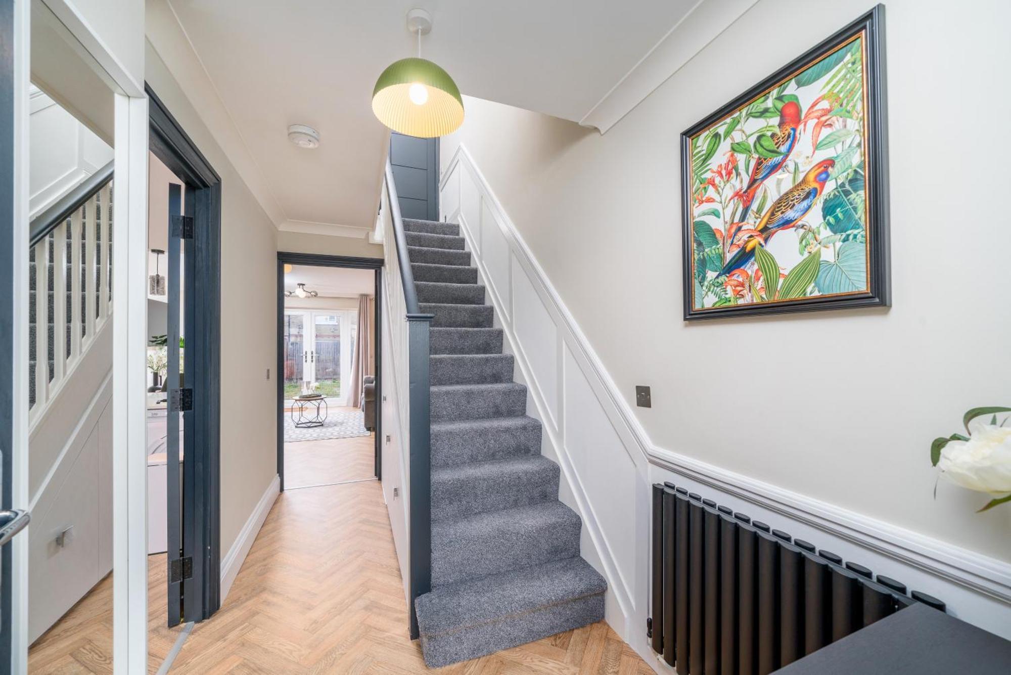 Ferienhaus 5 Star - Stylish 2 Bed In -excel, Airport *