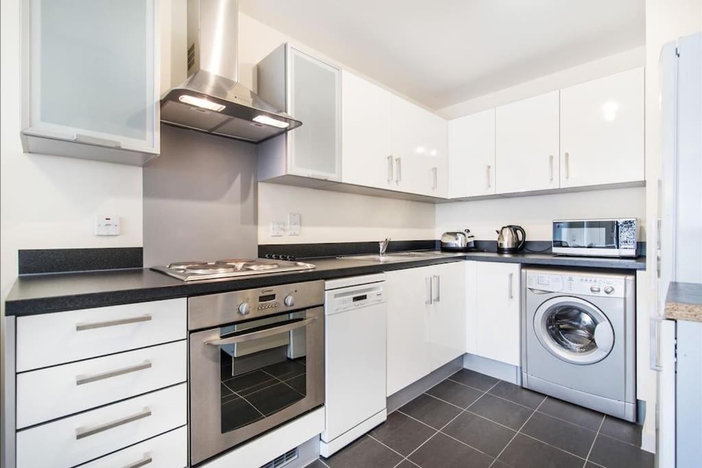 Chic Chelsea Stylish 1-bedroom Apartment