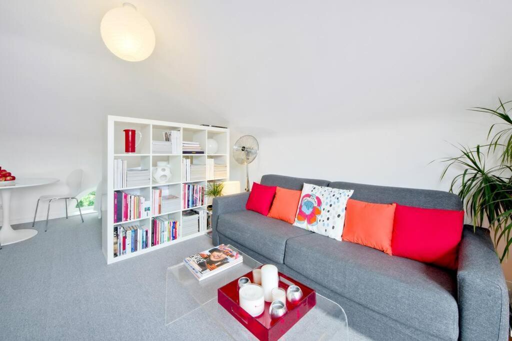 Zone 1! 2 Bed Duplex Apartment! * Londres