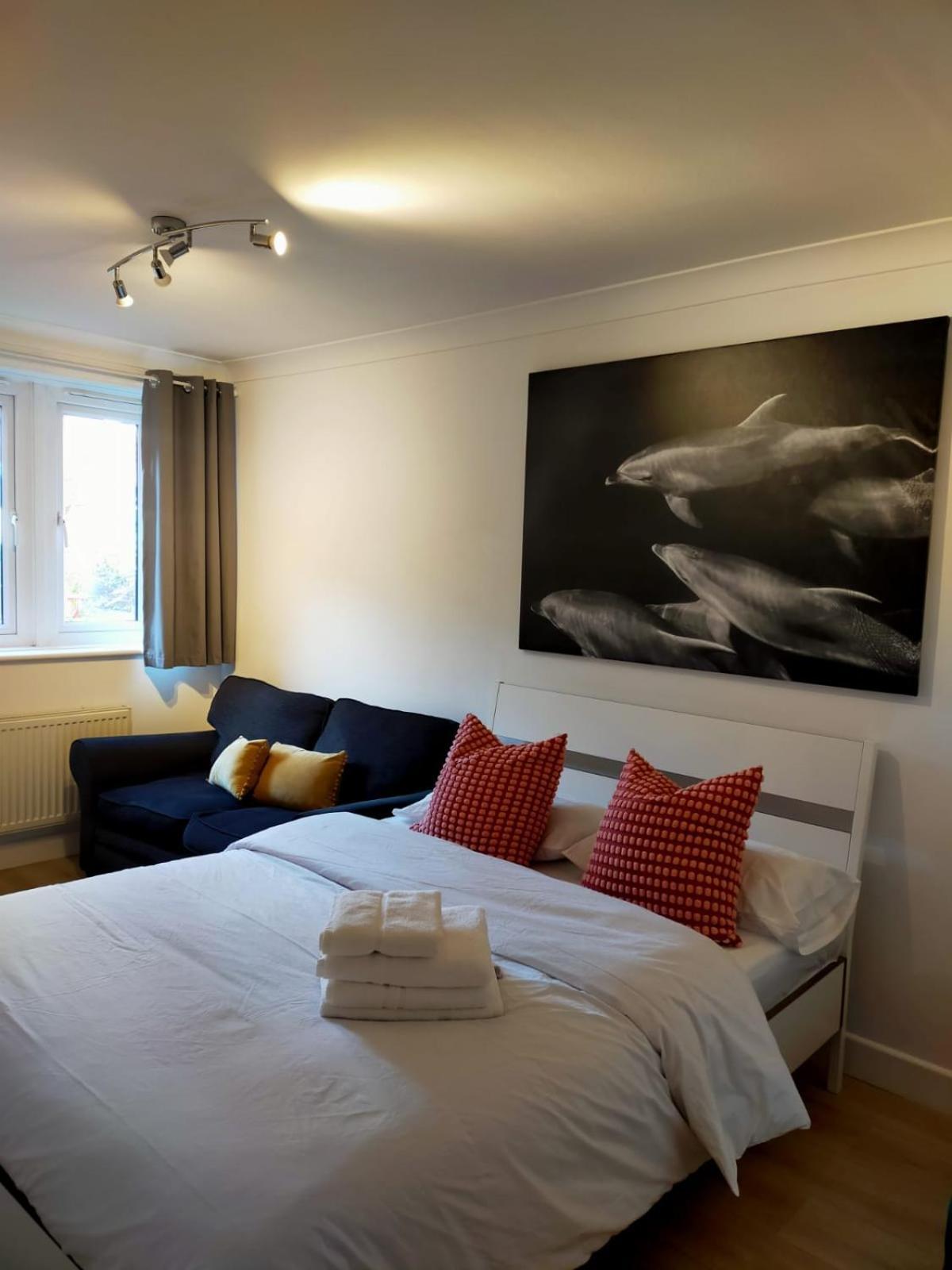Cobbold Court Share Flat London