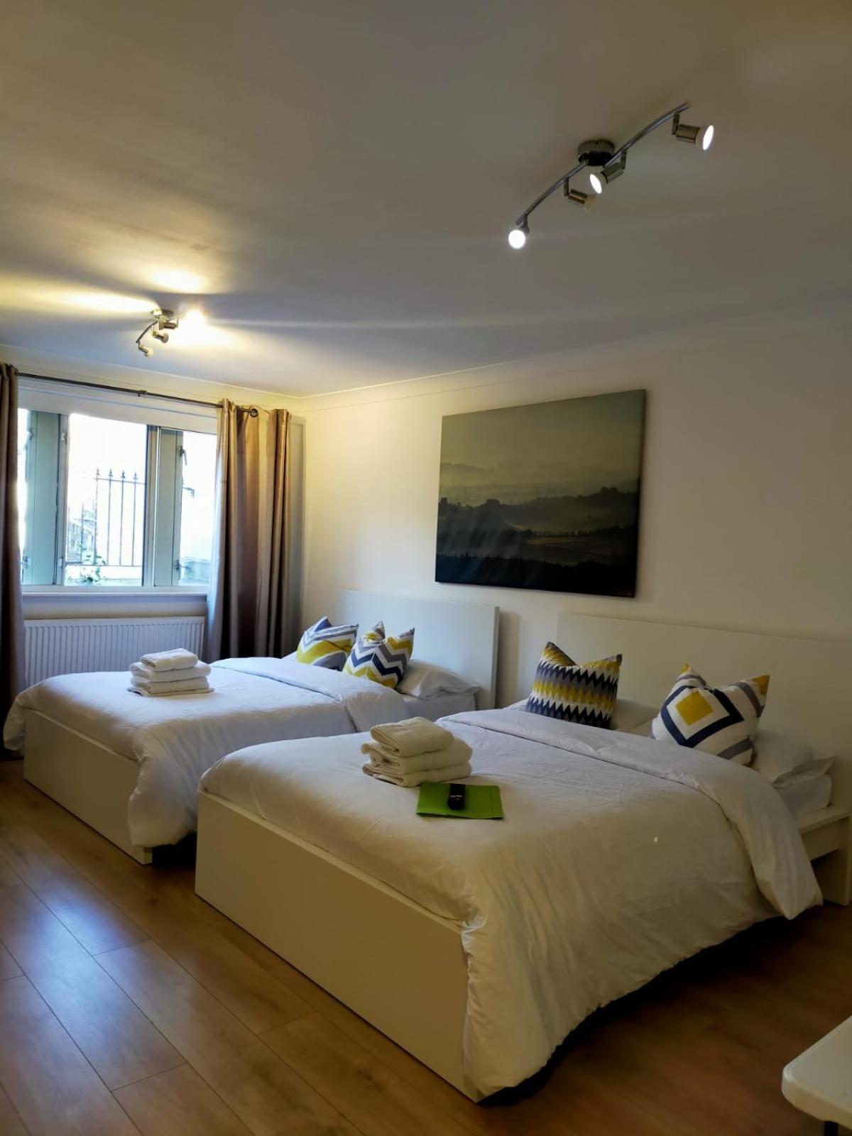 Cobbold Court Share Flat Homestay *