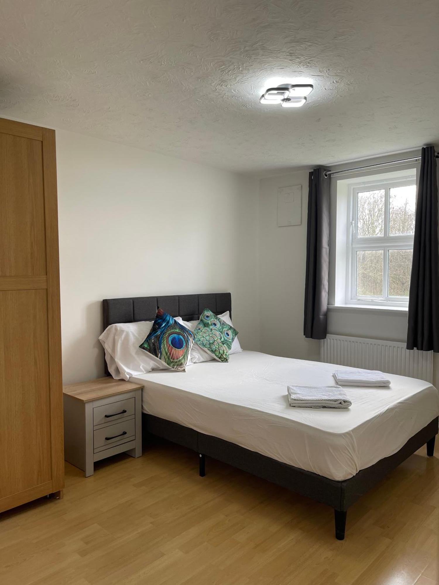 2bed Cozy Spacious - 15min To Canary Wharf O2 Excel * London