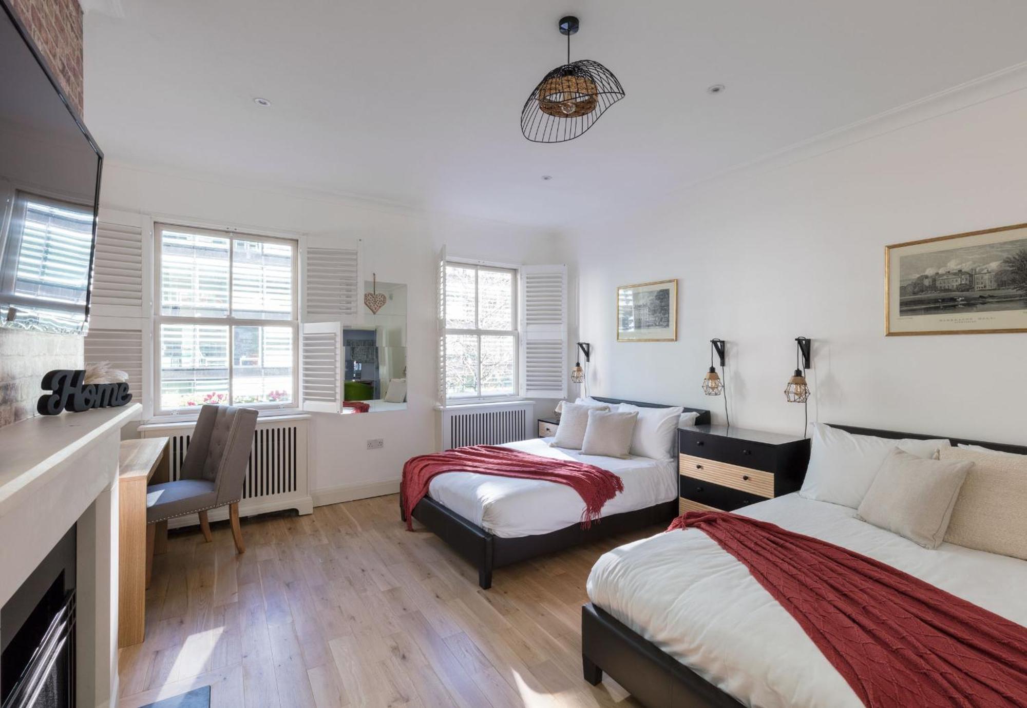 Feriehus Spacious Quiet 4bedrooms 6beds House With Private Garage 5min Walk To Paddington Station