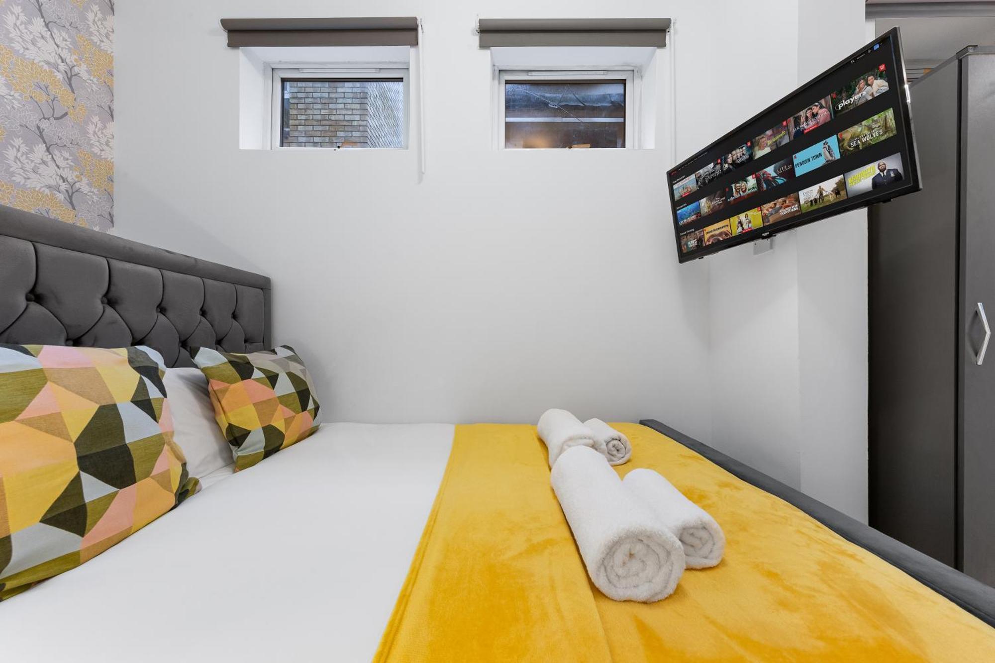 Serviced Modern Flat - Sleeps 2 - Good Links To King Cross, Euston, Finchley Road Station - Nw3 * London