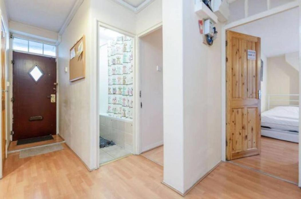 Privatunterkunft Aplacetostay Apartment, Zone 1 Bond