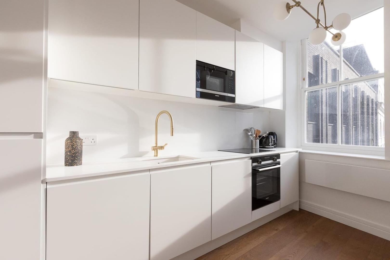 Luxury 2 Bedroom Huge Duplex Covent Garden Holborn *