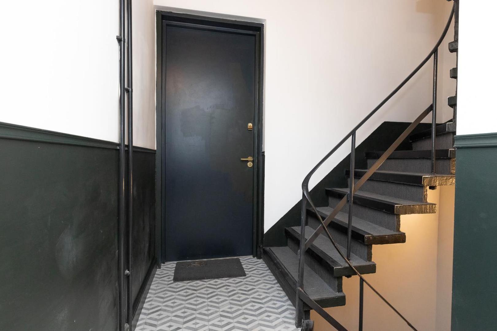 Luxury 2 Bedroom Huge Duplex Covent Garden Holborn Apartment London