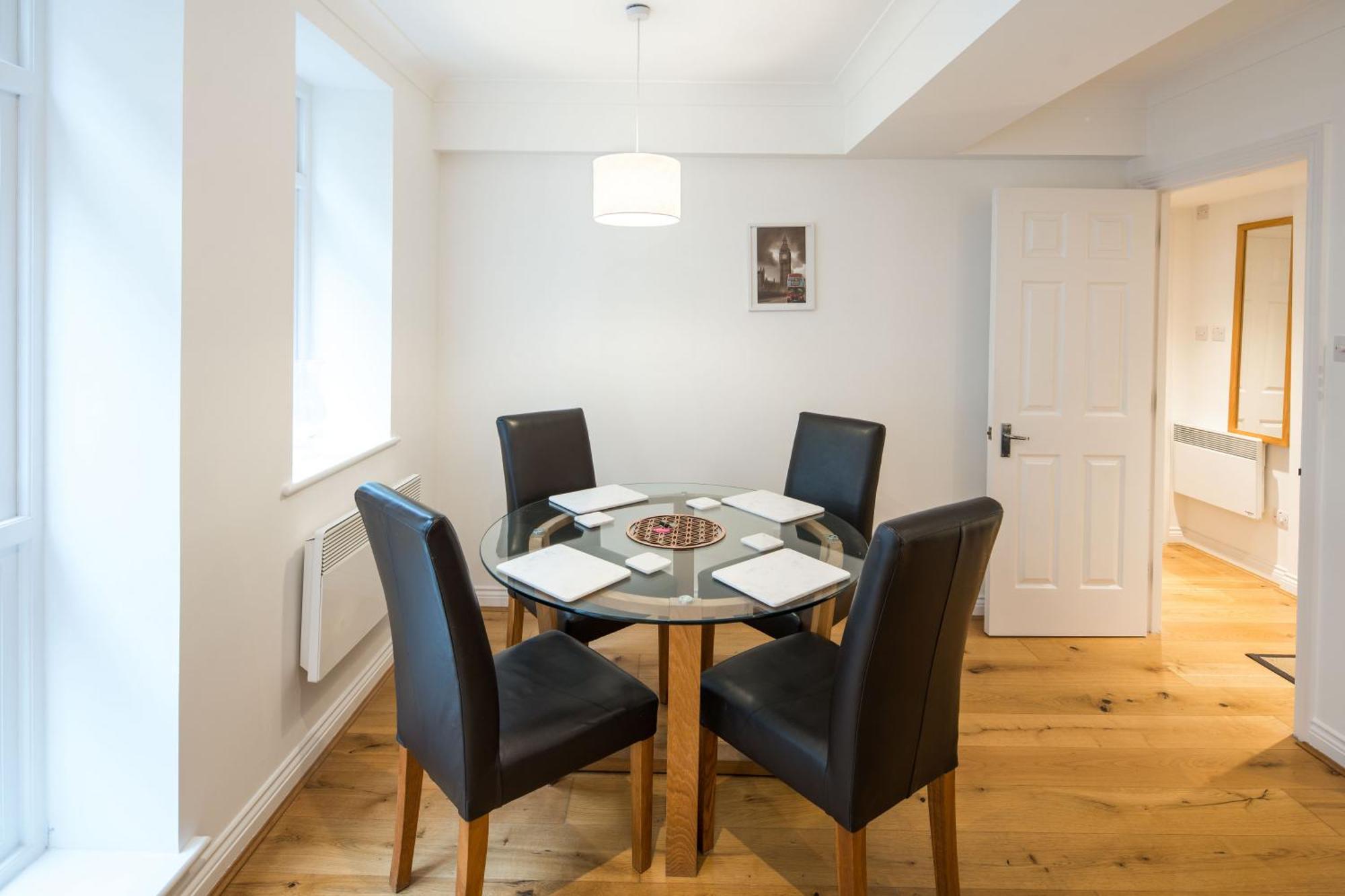 1bd Modern Oasis: Near Attractions Apartment