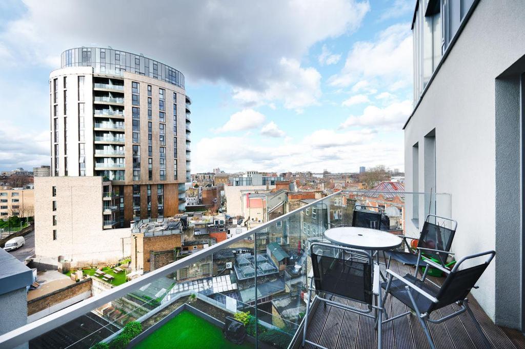 Leilighet Modern Serviced 3-bedroom Flat In East London