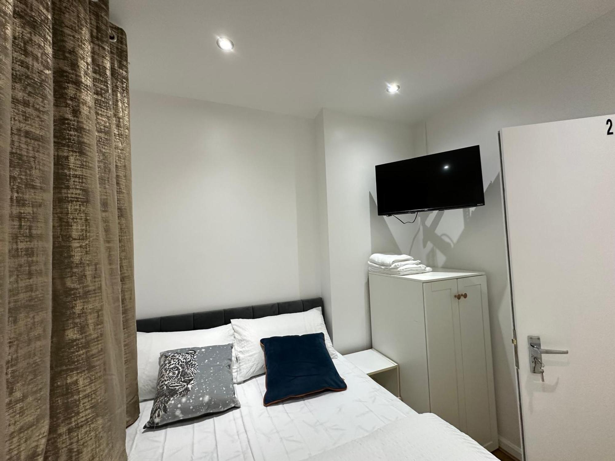 Smart Cosy/small Double In Oakridge Road Bromley Gasthuis *