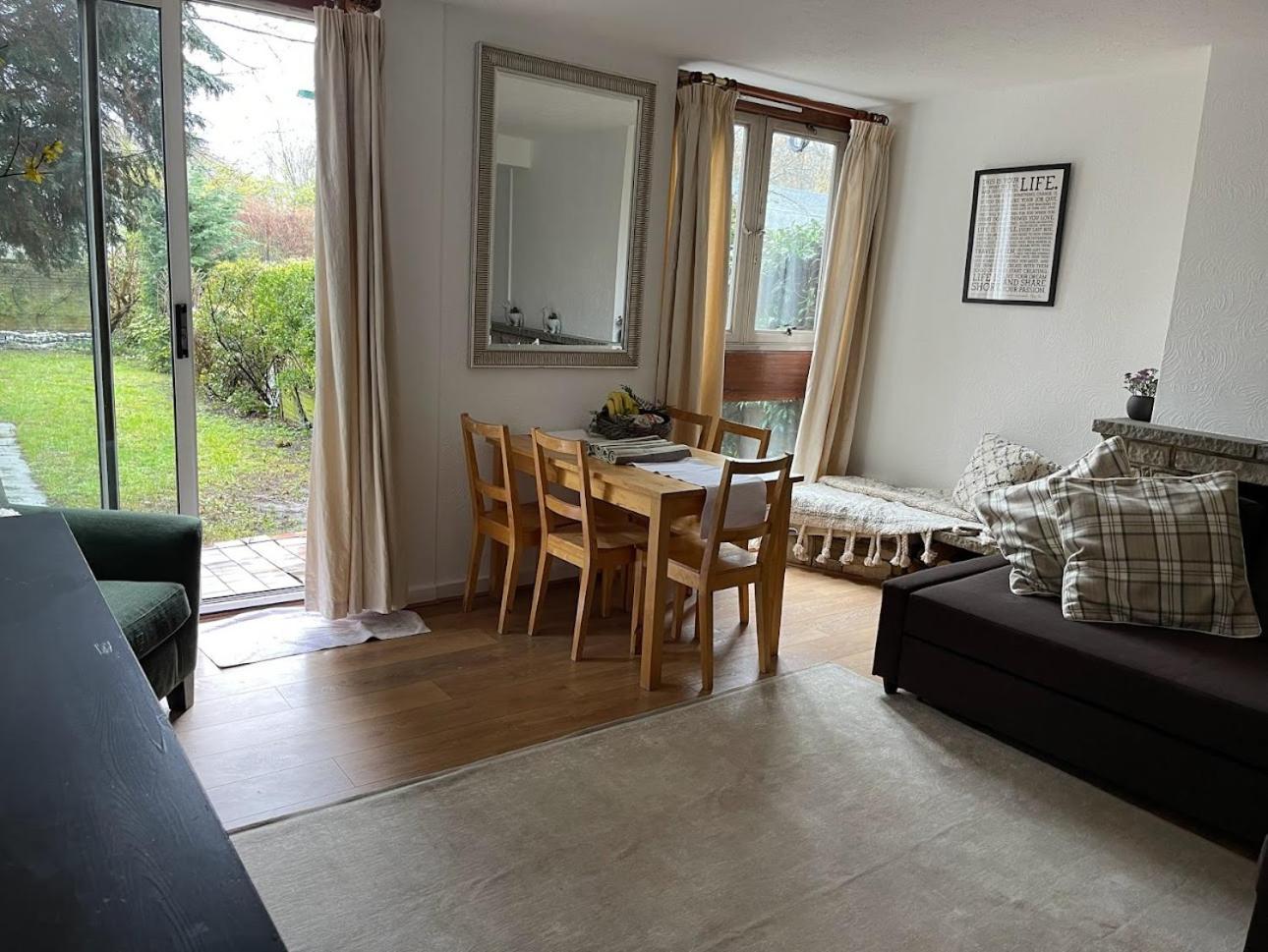 3 Bedroom Flat In Maida Vale Londen