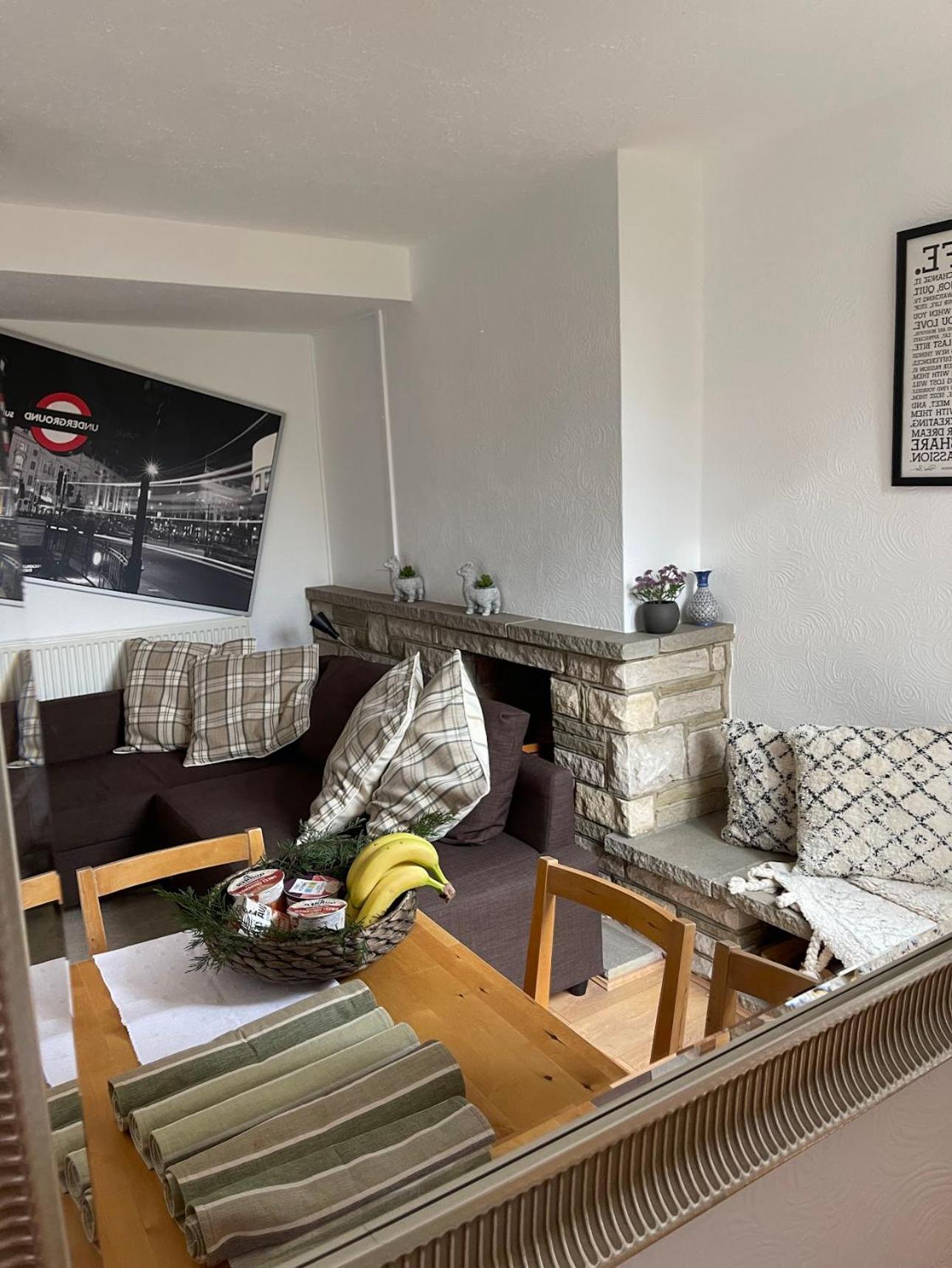 3 Bedroom Flat In Maida Vale