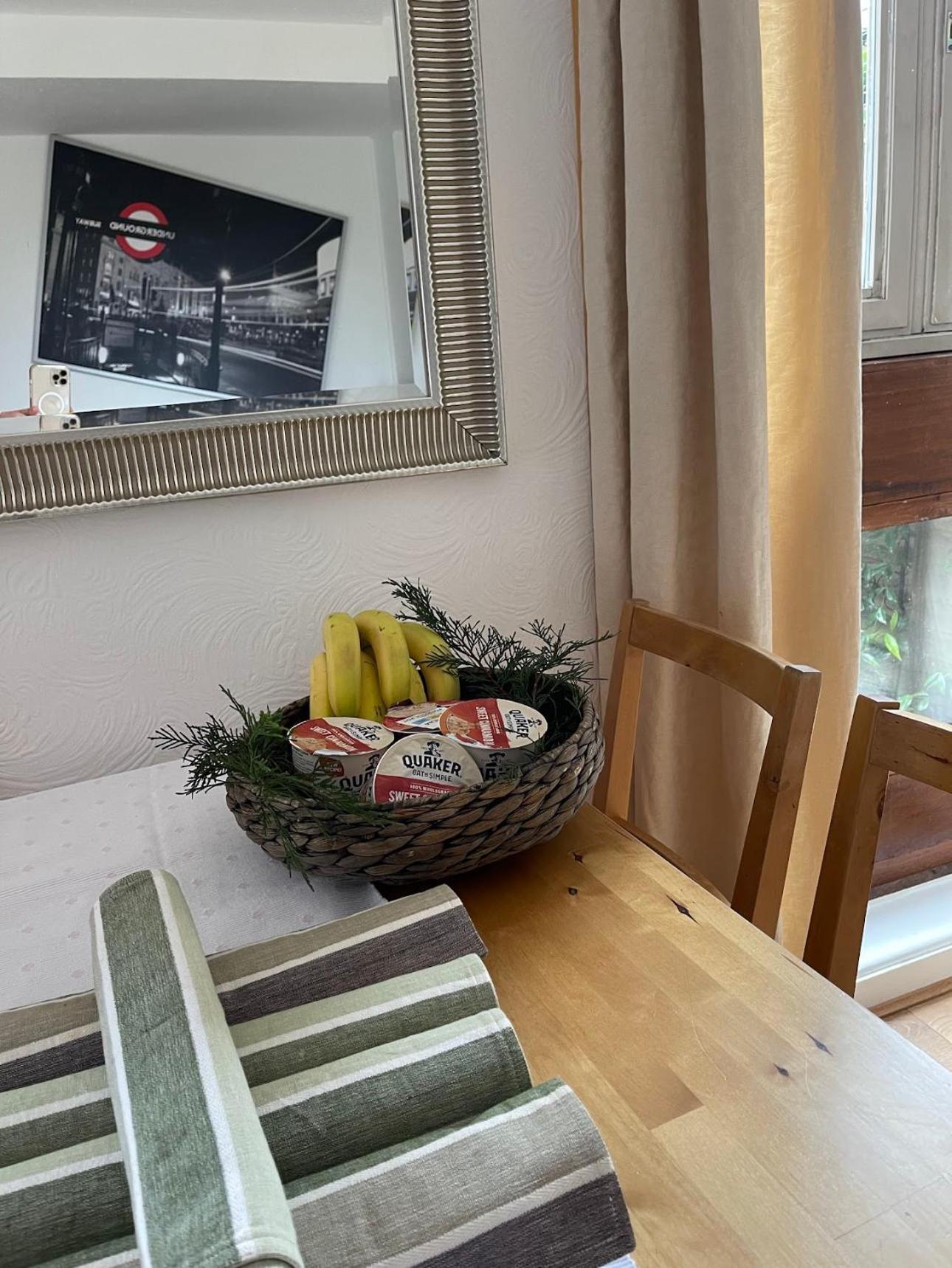 3 Bedroom Flat In Maida Vale Appartement *