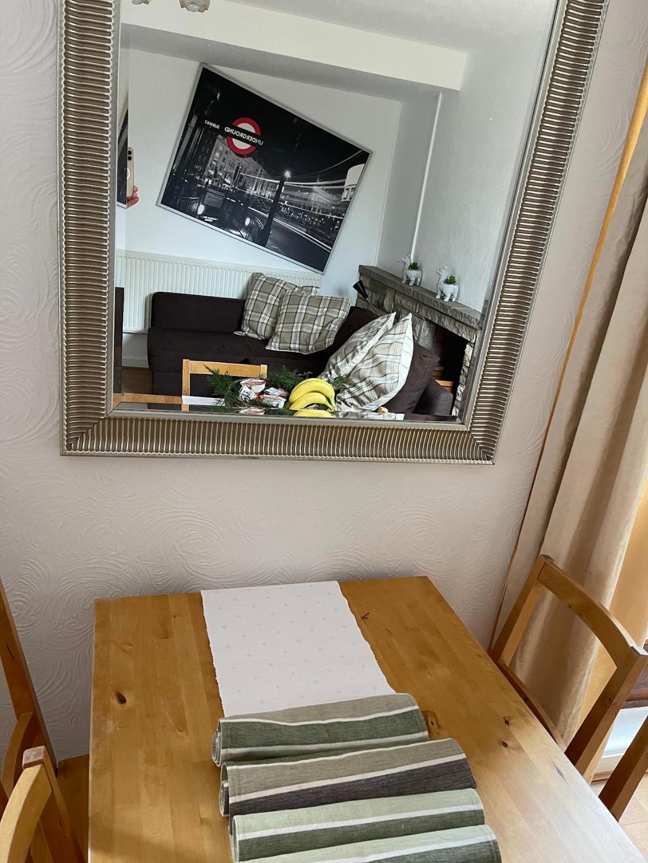 3 Bedroom Flat In Maida Vale