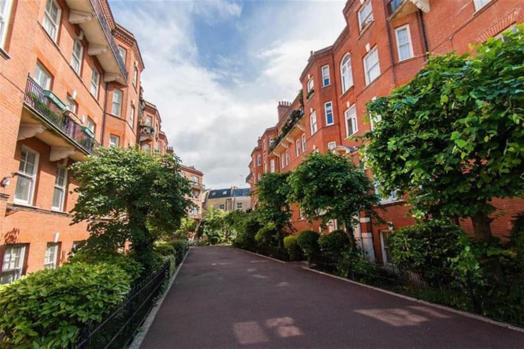 Spacious Flat In West Kensington Leilighet *