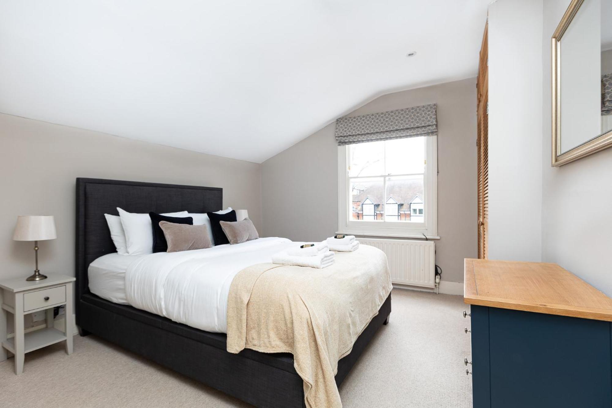 Charming 4 Bed Victorian House In Clapham Old Town Leilighet London