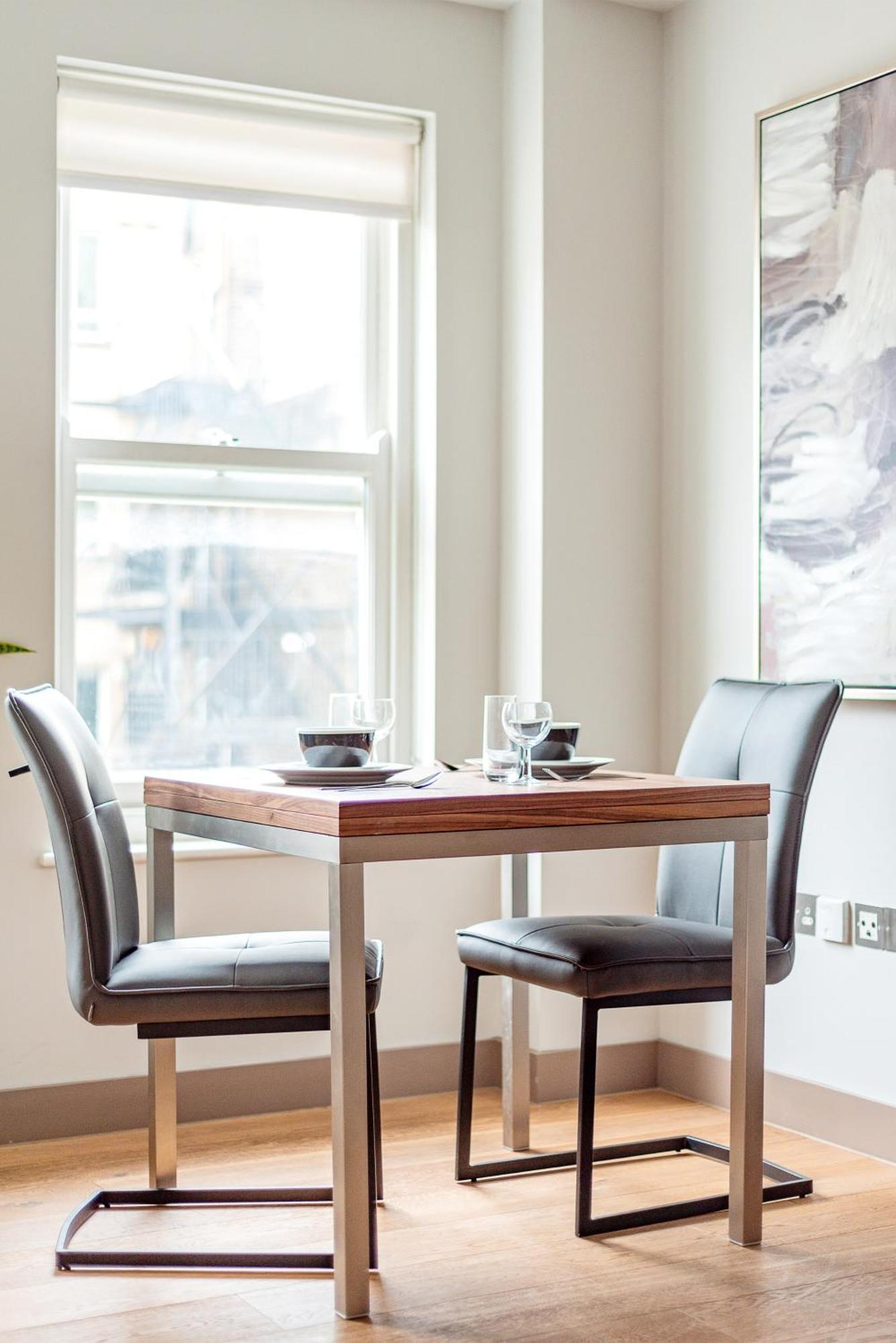 Arcore Premium Apartments: Mayfair Apartamento