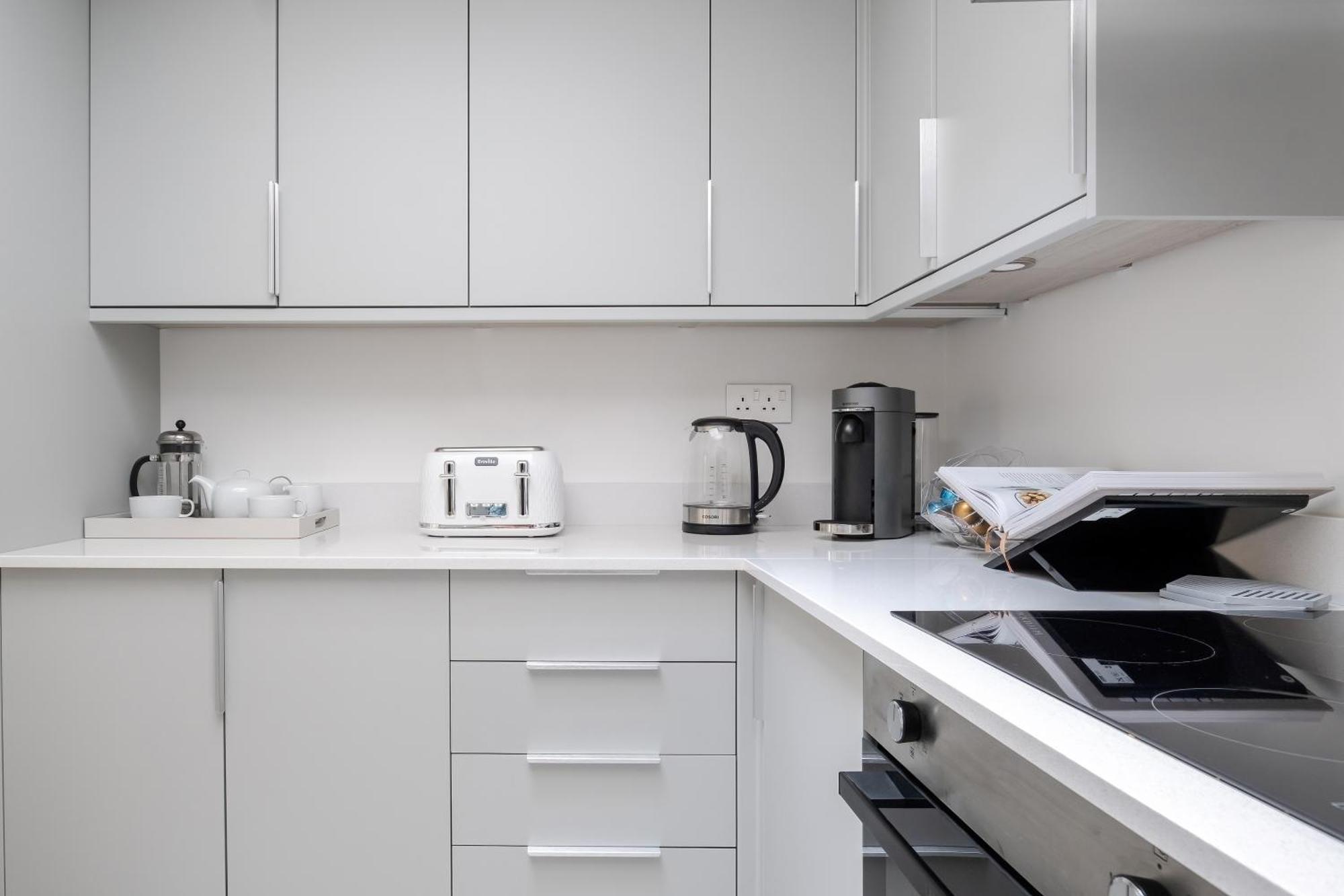 Luxury Mayfair Townhouse With Ac 3br 3ba Vakantiehuis