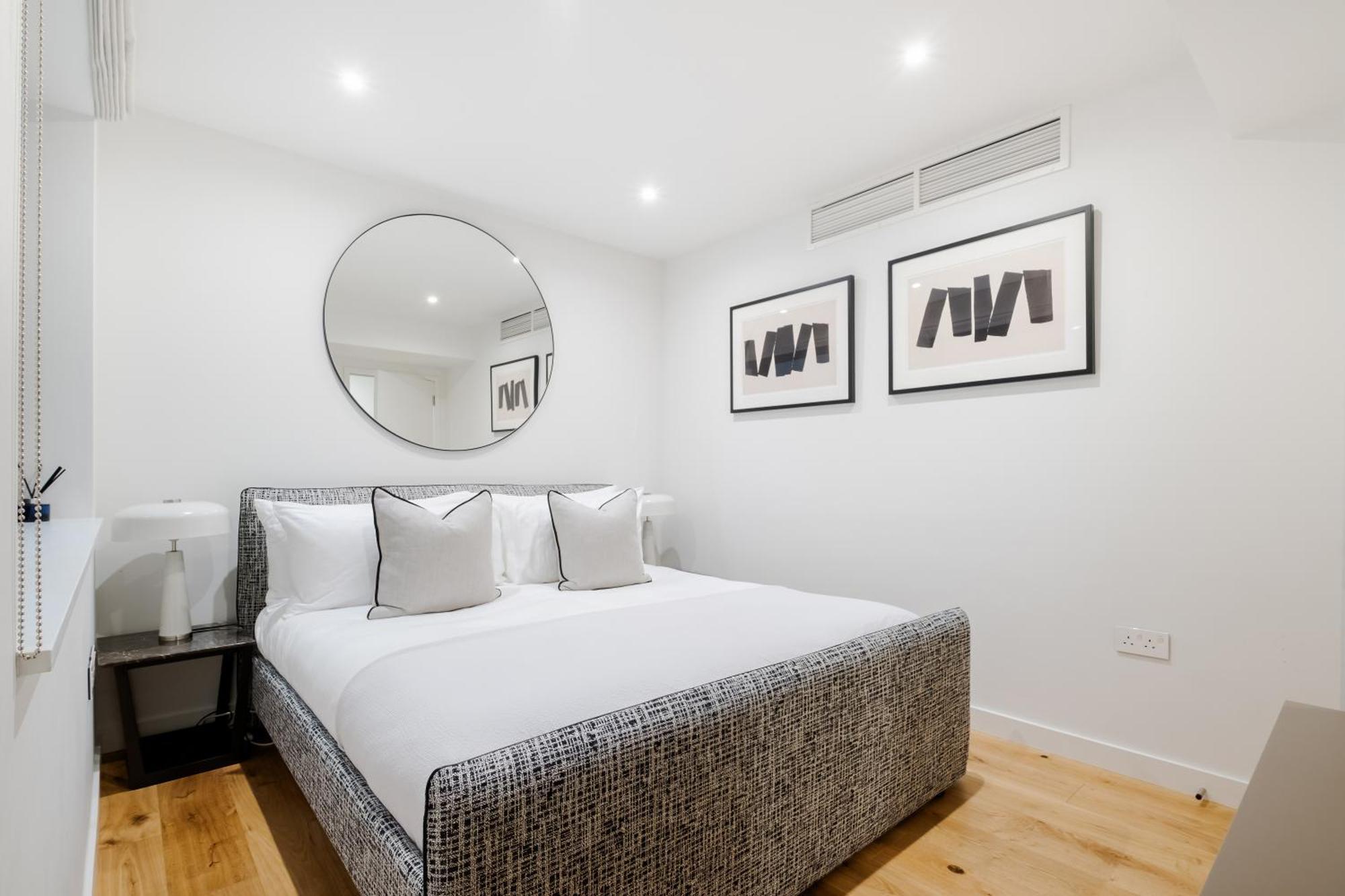 Ferienhaus Luxury Mayfair Townhouse With A/c 3br 3ba