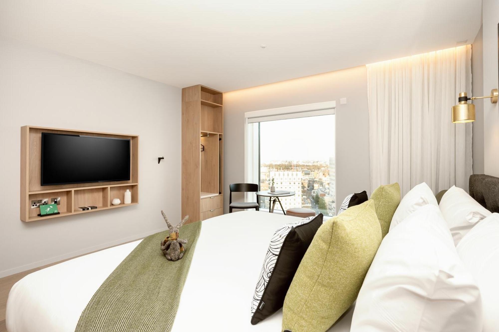 Wilde Paddington Aparthotel 4*