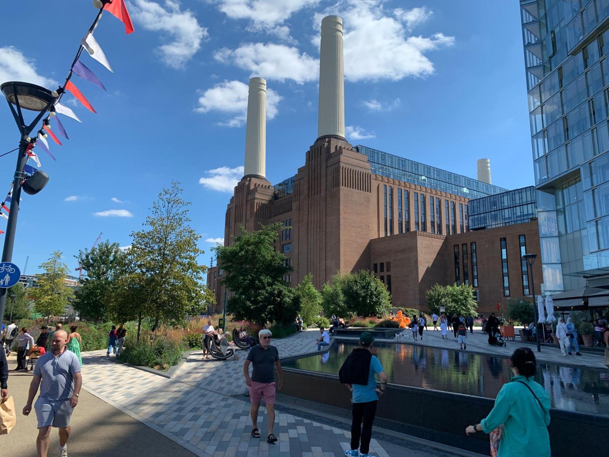 Lovely Newly Refurbished In Battersea Leilighet