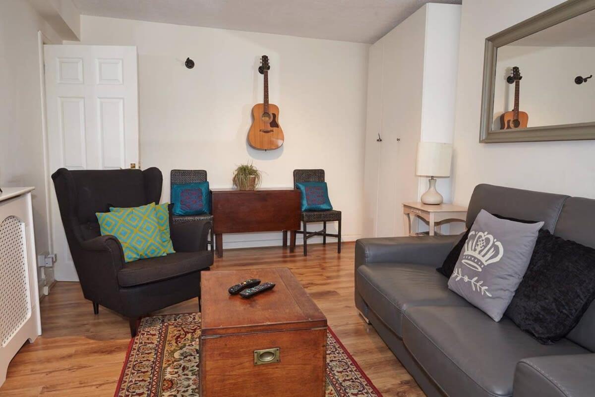 Camden Flat With Terrace For 4 People * London