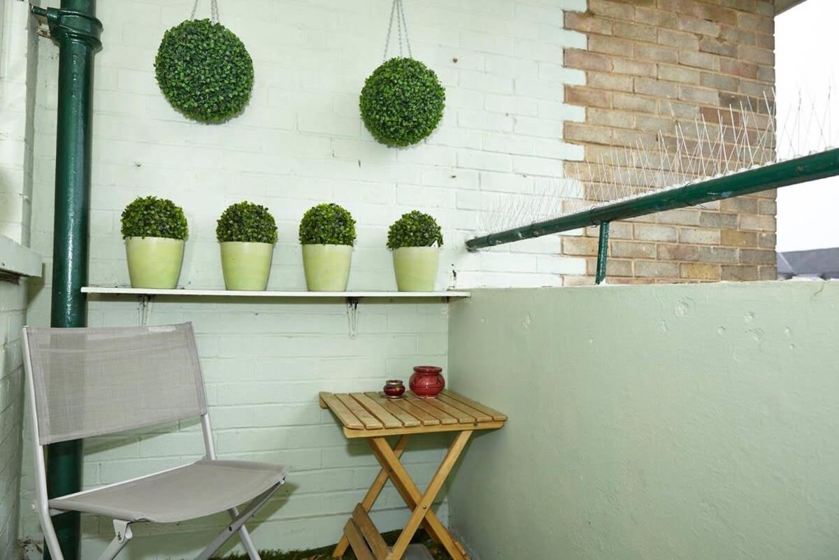 Apartment Camden Flat With Terrace For 4 People