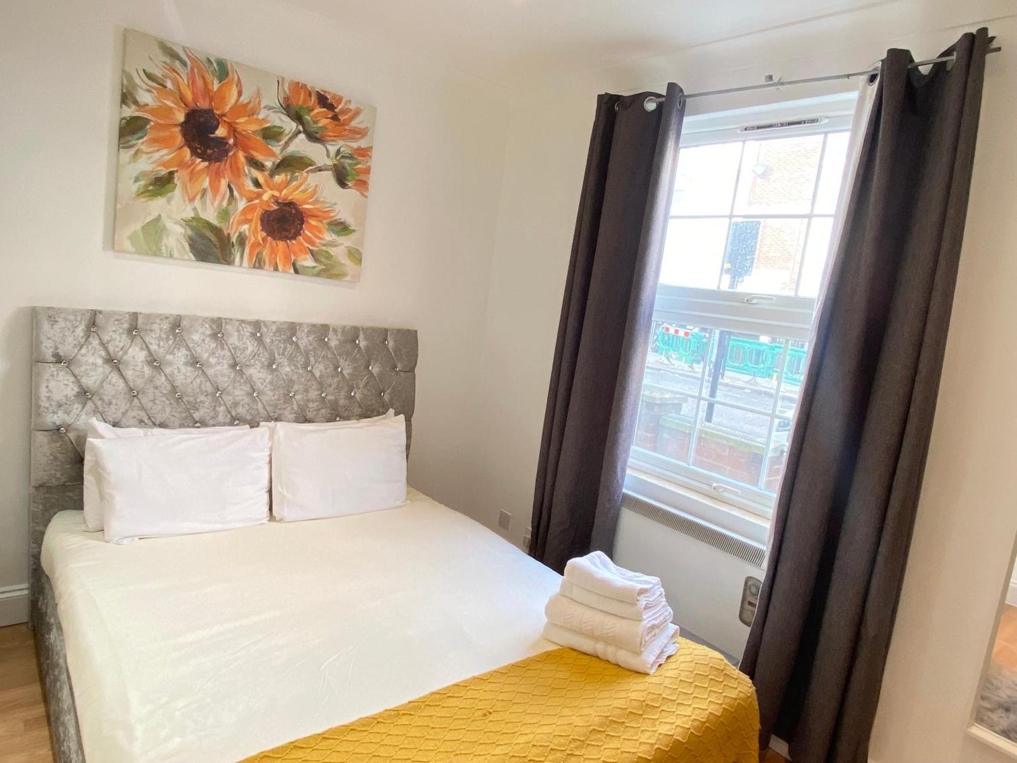 Lovely 2-bed Flat In Apartamento