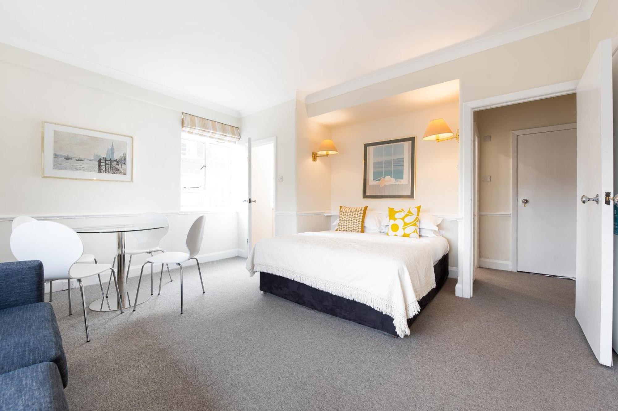 Nell Gwynn House * London