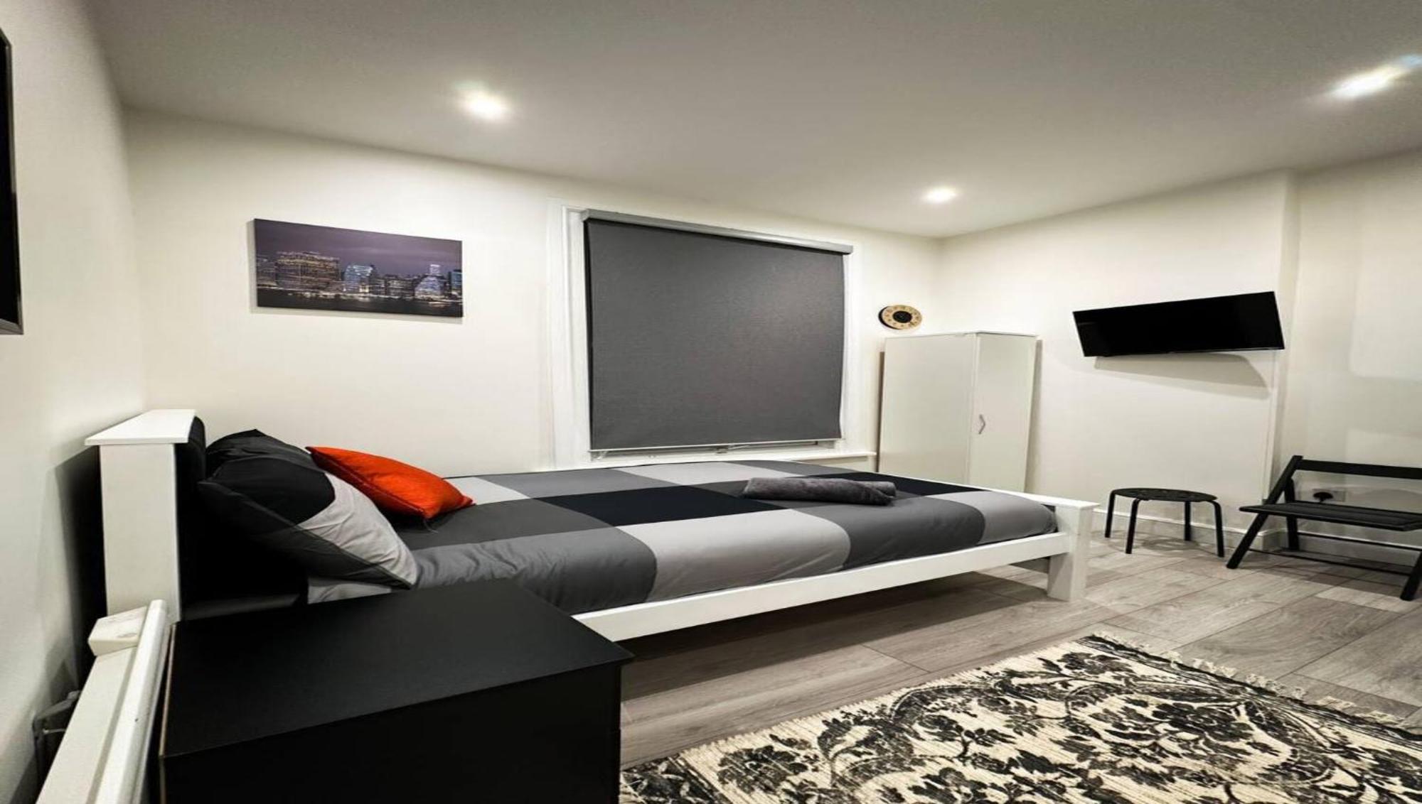 Leilighet Flat In Ealing Broadway
