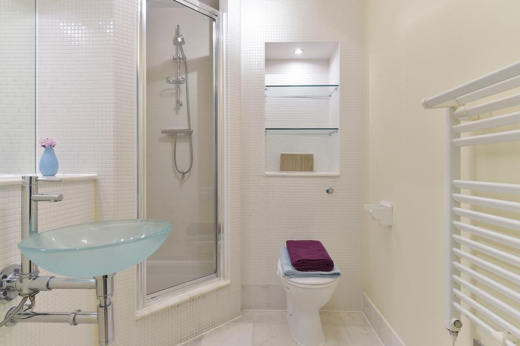 Borough Apartment London