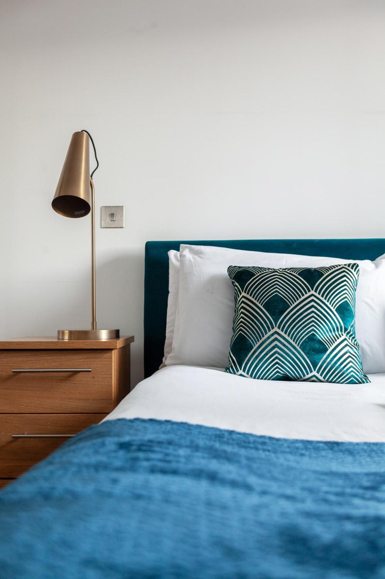 Apartment St Georges' Terrace London