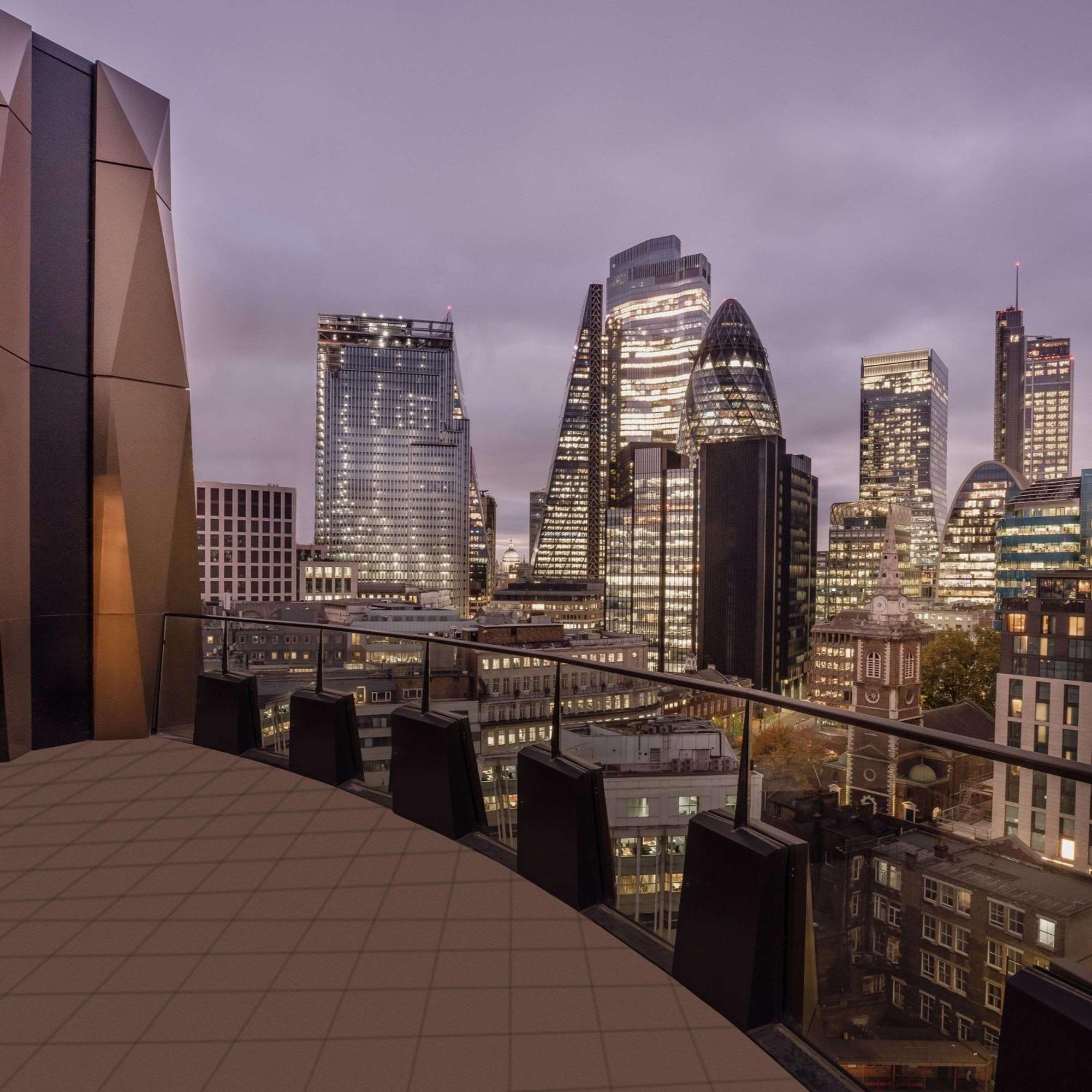 Canopy By Hilton Hotell 4*