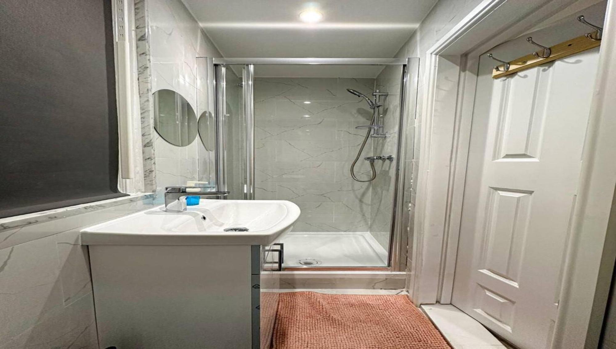 Apartment Lovely Ealing London