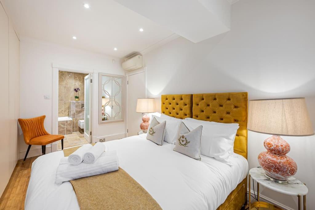 Chic Belgravia Hideaway With Private Patio 10 Mins To Harrods *