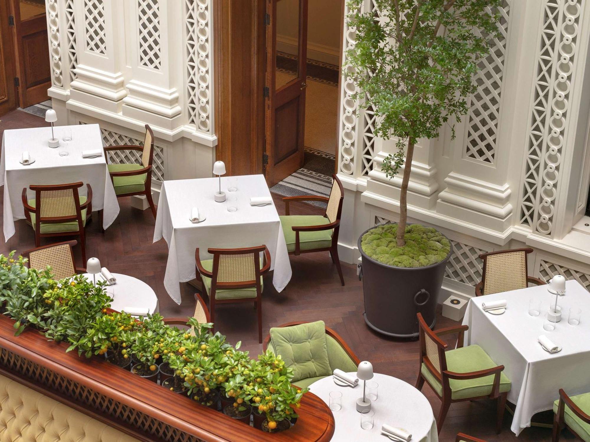 Raffles At The Owo Hotel Londres