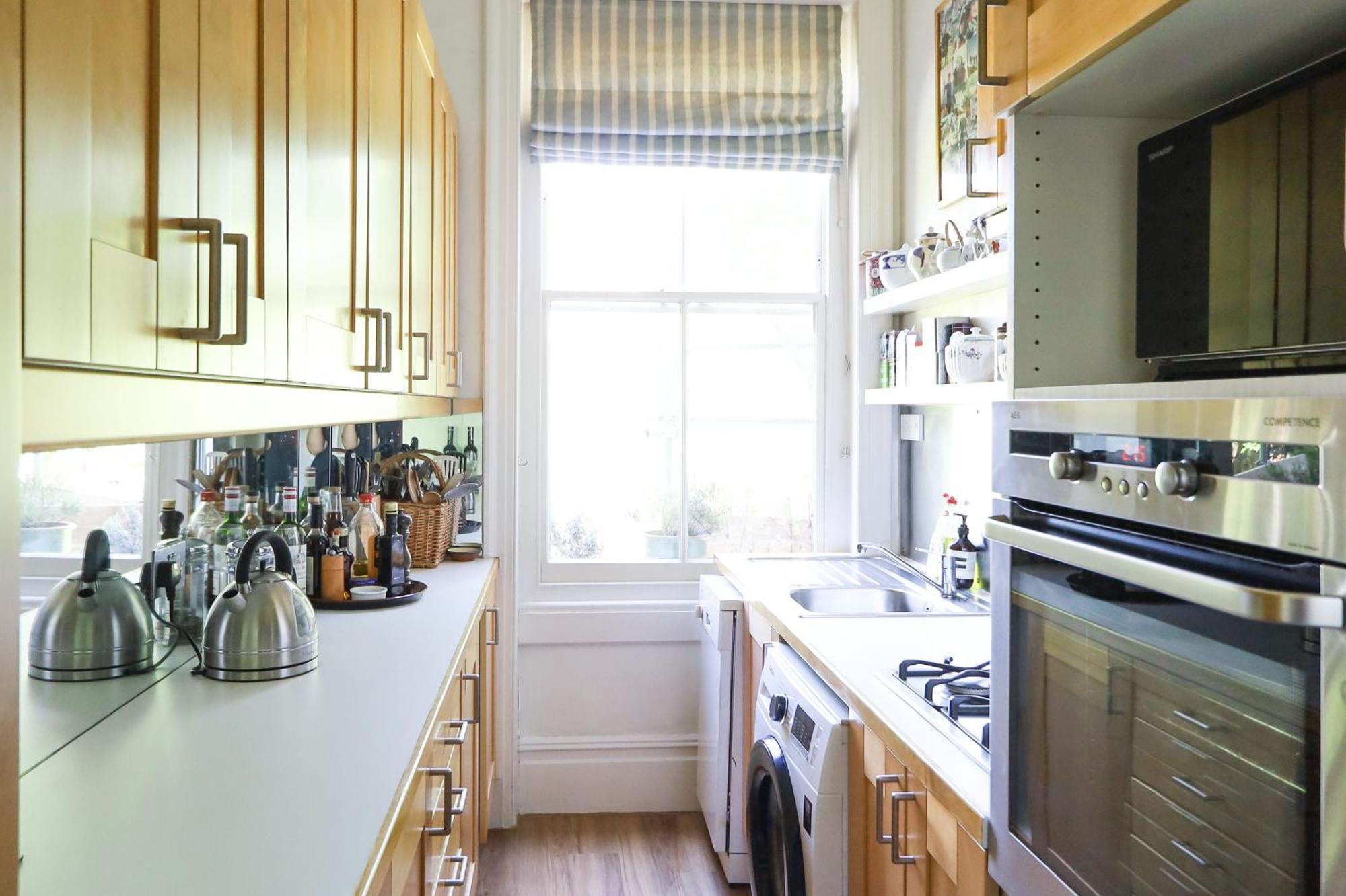 Apartment Beautiful And Spacious Kensington Flat