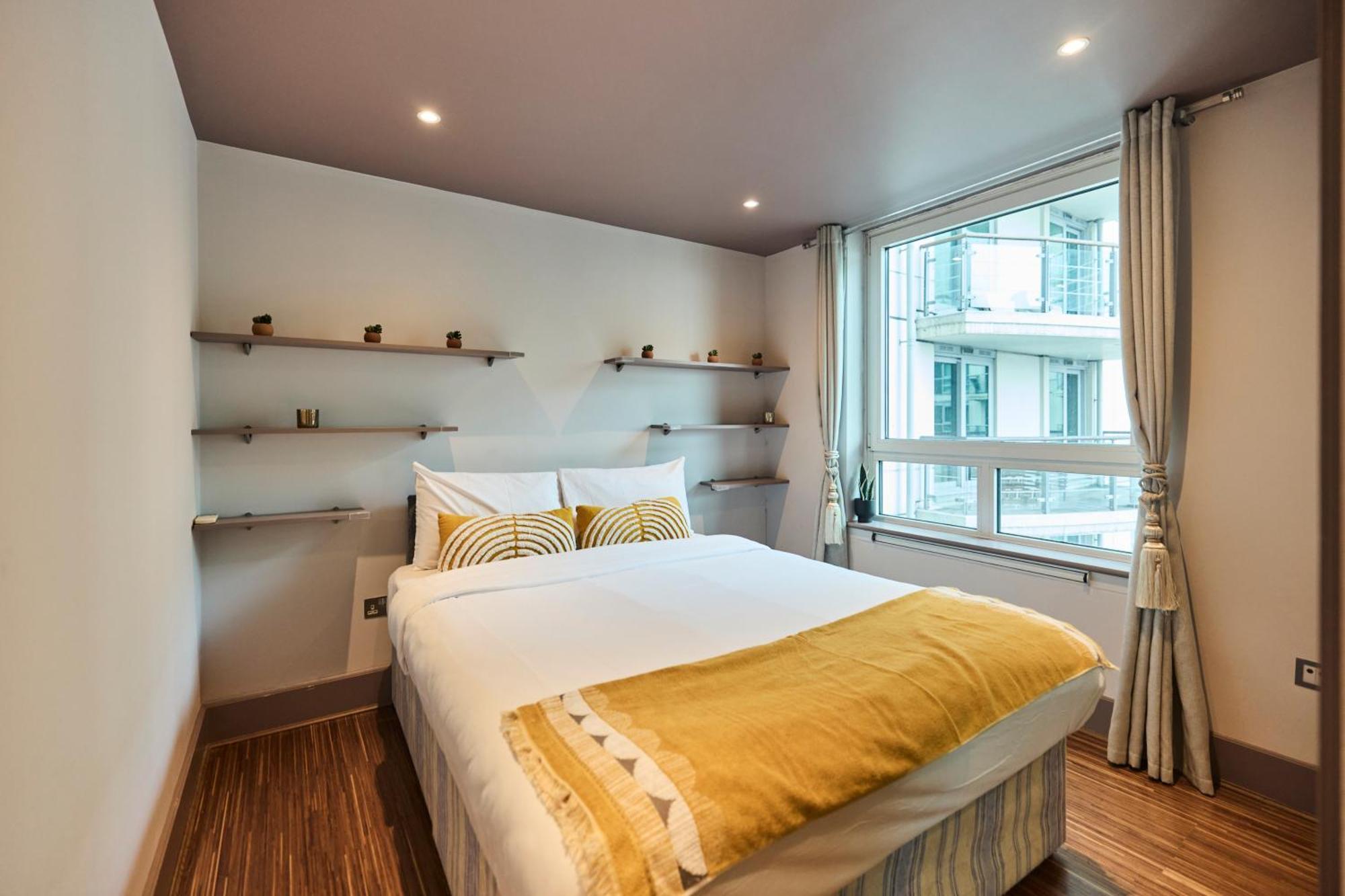 The Vauxhall Hideout - Comfy 2bdr Flat With Balcony Appartement Londen
