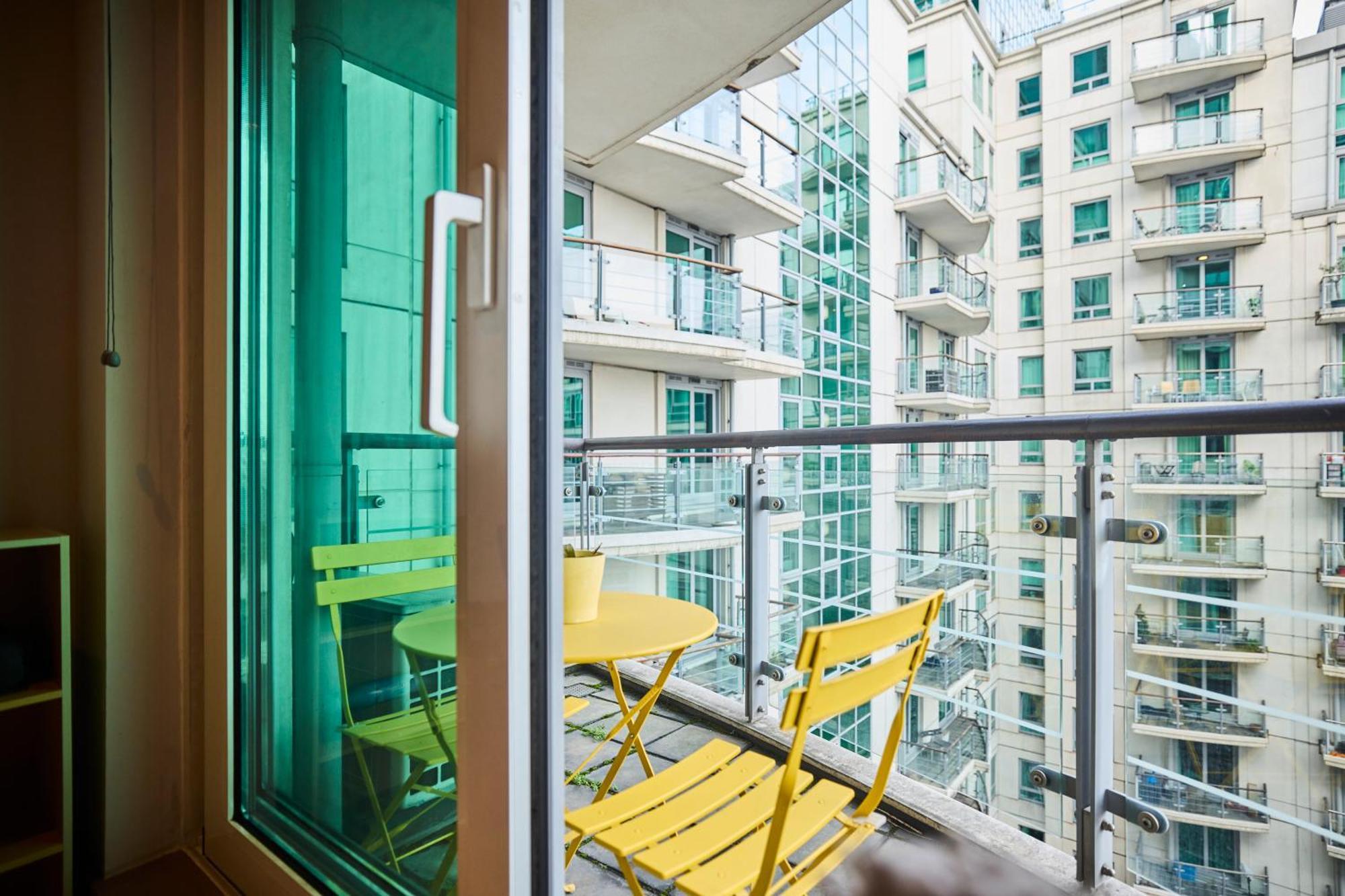 Appartement The Vauxhall Hideout - Comfy 2bdr Flat With Balcony Londen
