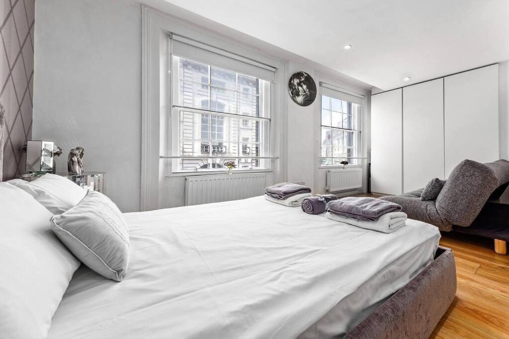 Apartment 3 Bedroom In Haymarket Sleep 10 Hy2