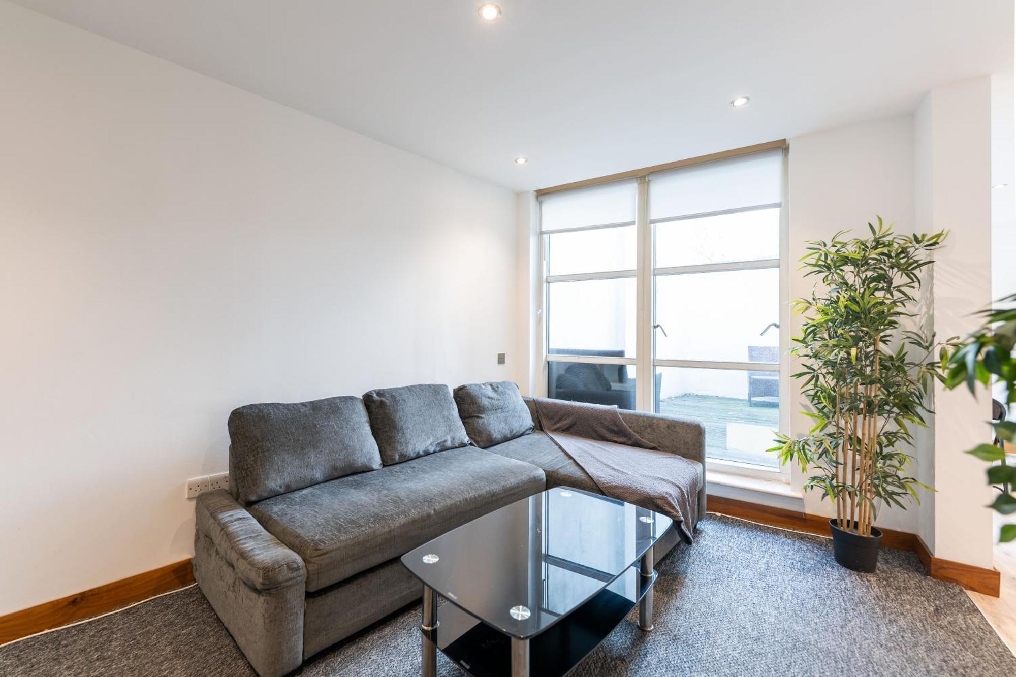 Luxury 2 Bedroom Flat In Bell Street * Londen